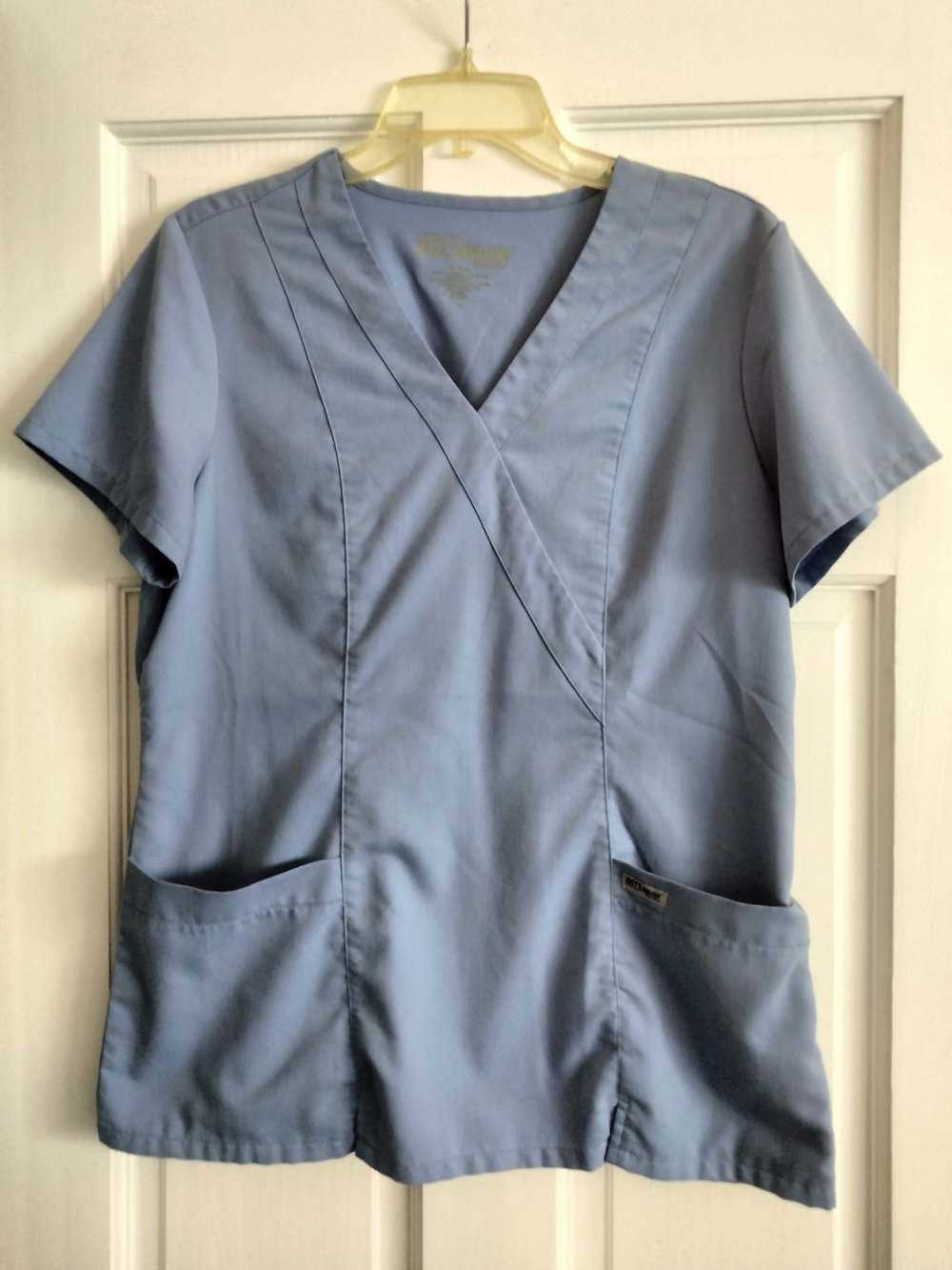 Grey's Anatomy Light Blue Women's V-Neck Scrub Top
